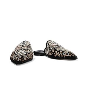 NWOB Alice+Olivia Urtin embellished velvet slipper